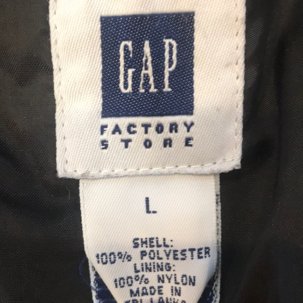 Gap Lightweight Puffer Jacket - image 4